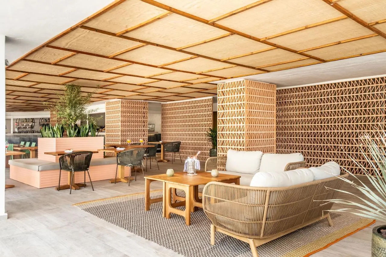 Hotel Vibra Algarb Playa d'en Bossa 4*,